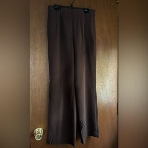 East5th sz 4p brown dressy pants, small pleats in the waist and side zipper